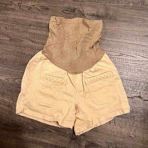 Maternity Jessica Simpson shorts size S